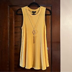✨2 for $5✨ Goldenrod Women’s Formal Tank Top